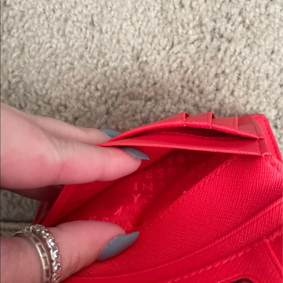 LIKE NEW KATE SPADE WALLET - Picture 6 of 8